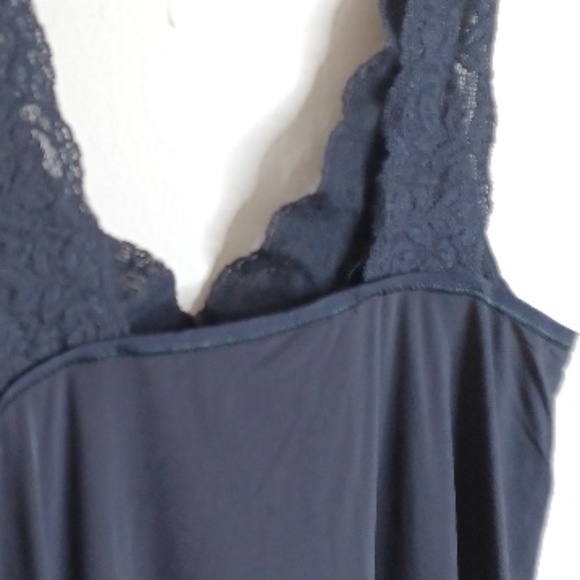 VANITY FAIRvStyle 10-073 Full Length Anti-Static Slip. Size 38/44 Black - Picture 7 of 15